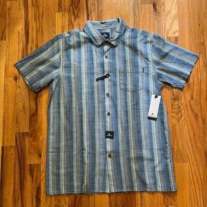 Mens RIPCURL Button Down- Medium